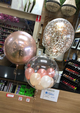 17" Confetti, Foil Orb and Gumball - Freestanding SELECT COLOUR THEME